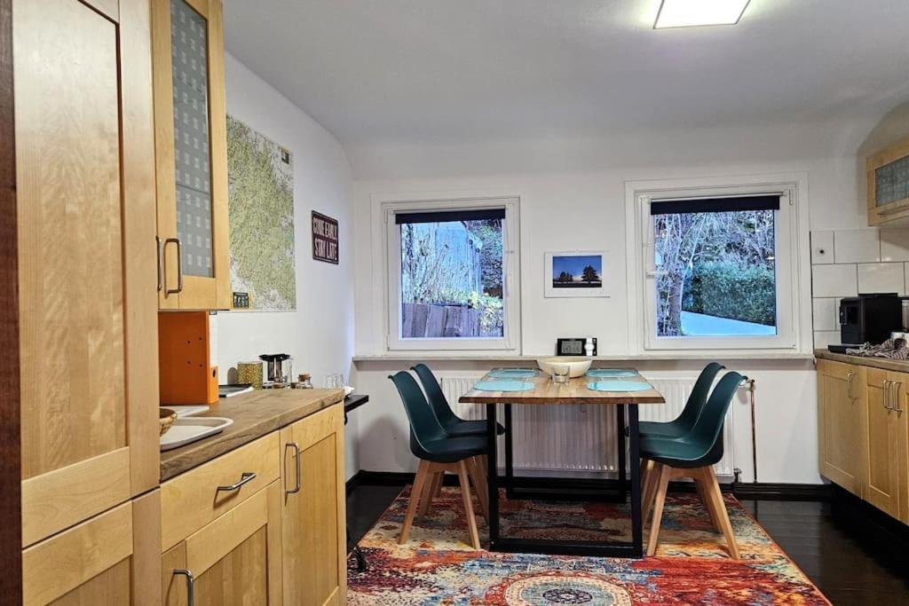 Stadt-Ferienwohnung Mit 55 M² Fuer 2 Erw. Personen Und Kind Bis 3 Jahren Bad Lauterberg Bagian luar foto