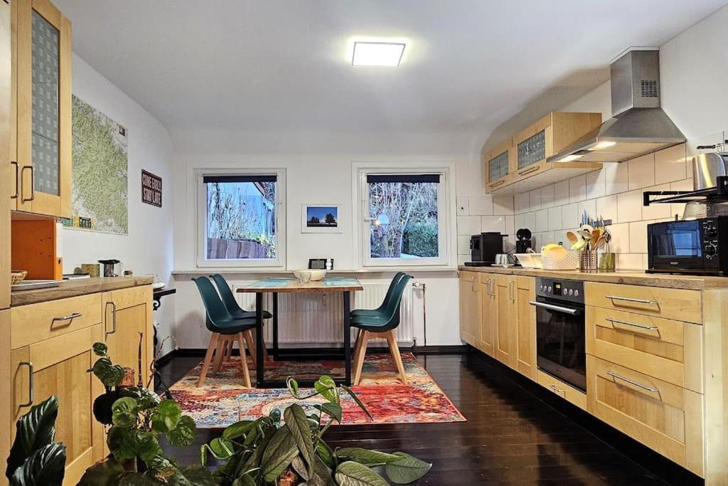Stadt-Ferienwohnung Mit 55 M² Fuer 2 Erw. Personen Und Kind Bis 3 Jahren Bad Lauterberg Bagian luar foto
